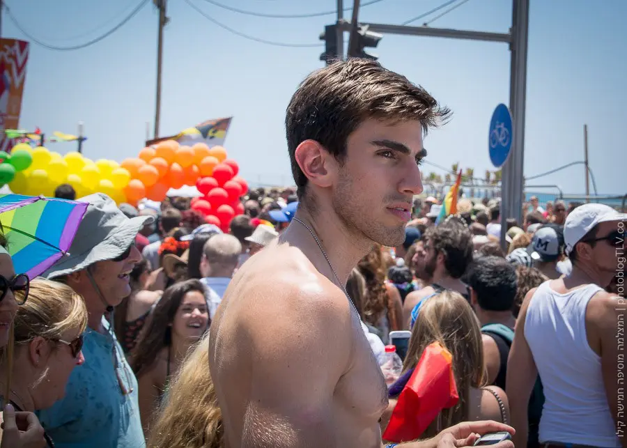 Tel Aviv Gay Pride 2015 מצעד הגאווה תל אביב 2015 | בלוג הצילום של עפר קידר Tel Aviv Gay Pride 2015 מצעד הגאווה תל אביב 2015 | בלוג הצילום של עפר קידר