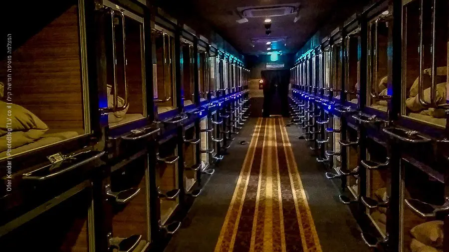 מלון קפסולות בטוקיו, יפן | המצלמה מוסיפה חמישה קילו | בלוג הצילום של עפר קידר מלון קפסולות בטוקיו, יפן | המצלמה מוסיפה חמישה קילו | בלוג הצילום של עפר קידר