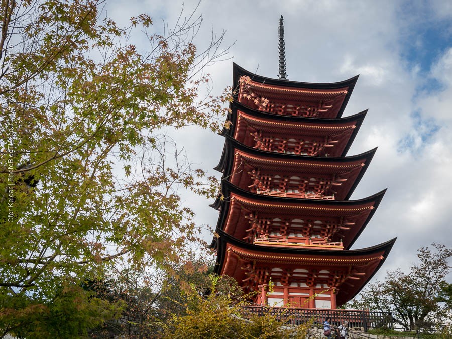 הירושימה, יפן | hiroshima, Japan | מיאג'ימה (Miyajima) |המצלמה מוסיפה חמישה קילו | בלוג הצילום של עופר קידר