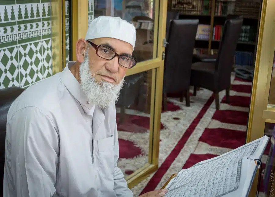 תיירות טייבה - טיול לטייבה במסגרת סדנת צילום בטייבה |המצלמה מוסיפה חמישה קילו | עפר קידר