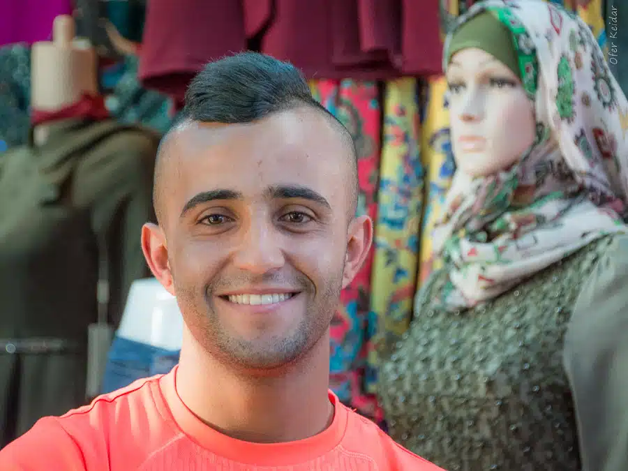 לילות רמדאן רהט - טיול לרהט במסגרת סיור רמדאן | המצלמה מוסיפה חמישה קילו | עפר קידר לילות רמדאן רהט - טיול לרהט במסגרת סיור רמדאן | המצלמה מוסיפה חמישה קילו | עפר קידר