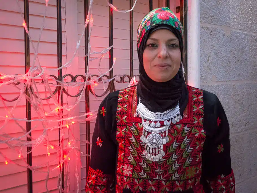 לילות רמדאן רהט - טיול לרהט במסגרת סיור רמדאן | המצלמה מוסיפה חמישה קילו | עפר קידר לילות רמדאן רהט - טיול לרהט במסגרת סיור רמדאן | המצלמה מוסיפה חמישה קילו | עפר קידר