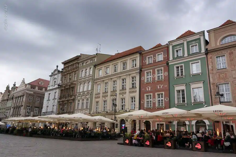 פוזנן פולין - מדריך אטרקציות בפוזנן | המצלמה מוסיפה חמישה קילו | עפר קידר פוזנן פולין - מדריך אטרקציות בפוזנן | המצלמה מוסיפה חמישה קילו | עפר קידר