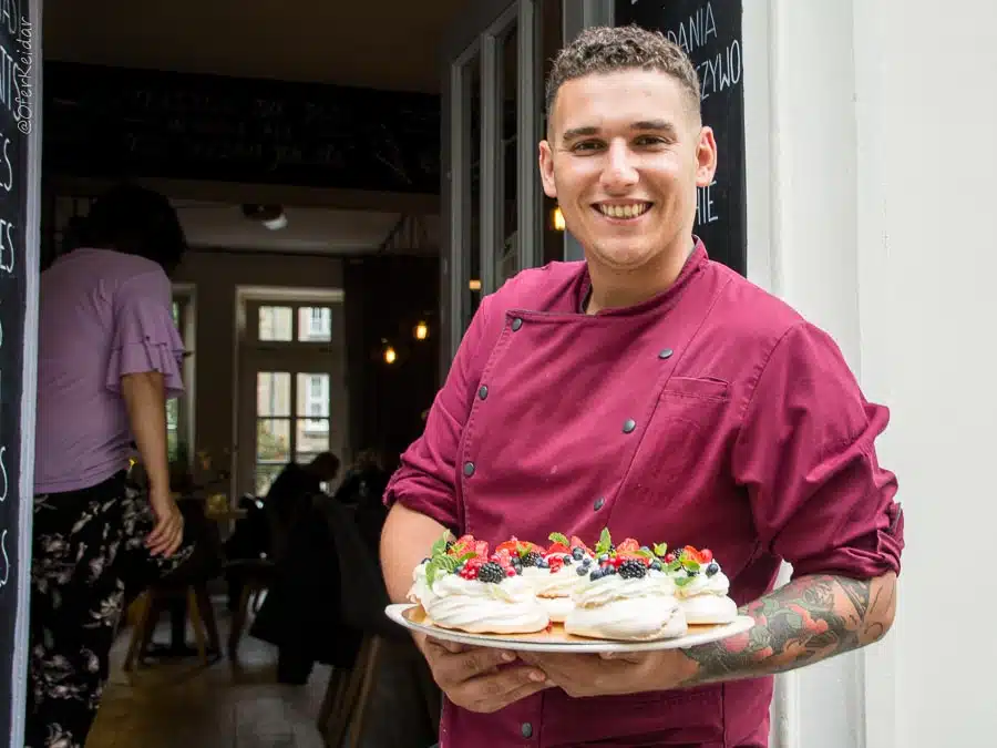 פוזנן למטייל - מדריך אטרקציות בפוזנן, פולין | המצלמה מוסיפה חמישה קילו | עפר קידר פוזנן למטייל - מדריך אטרקציות בפוזנן, פולין | המצלמה מוסיפה חמישה קילו | עפר קידר