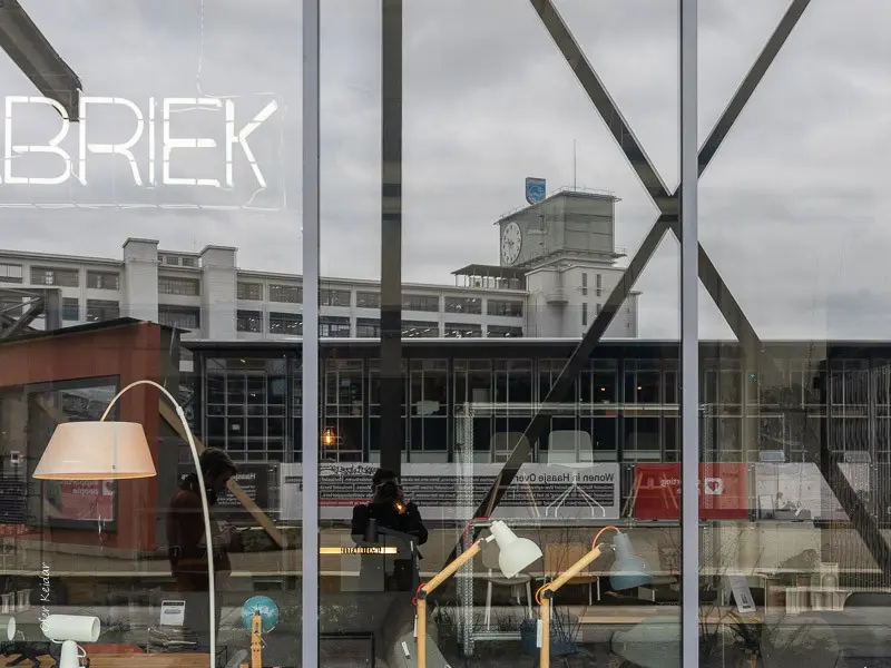 הסיפור של פיליפס ניבט מכל פינה - Strijp S, איינדהובן